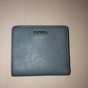 🌸🌸Fossil Madison small wallet🌸🌸
